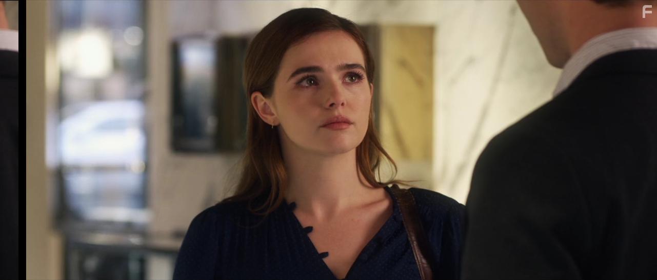 Zoey Deutch in Set It Up (2018)