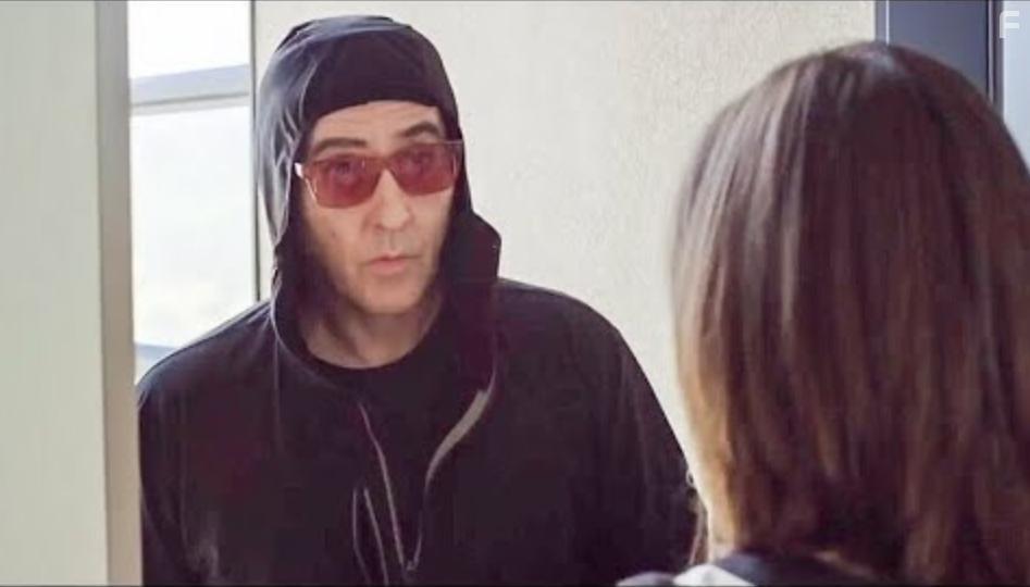 John Cusack and Maja Milkovich in Distorted (2018)