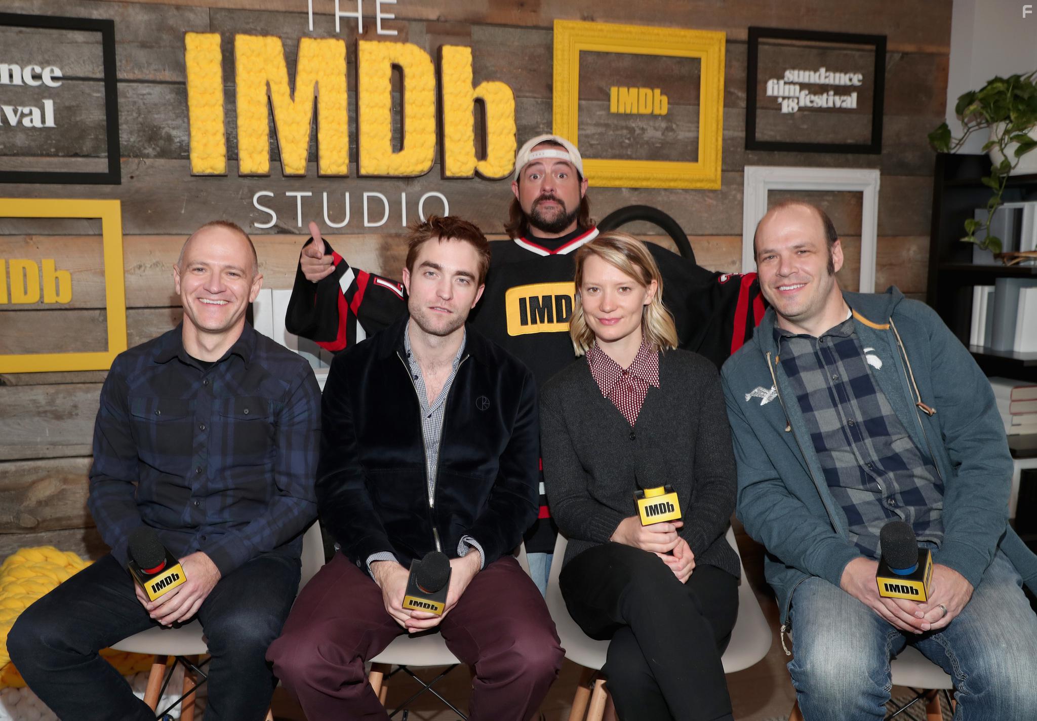 Kevin Smith, David Zellner, Nathan Zellner, Robert Pattinson, and Mia Wasikowska at an event for Damsel (2018)