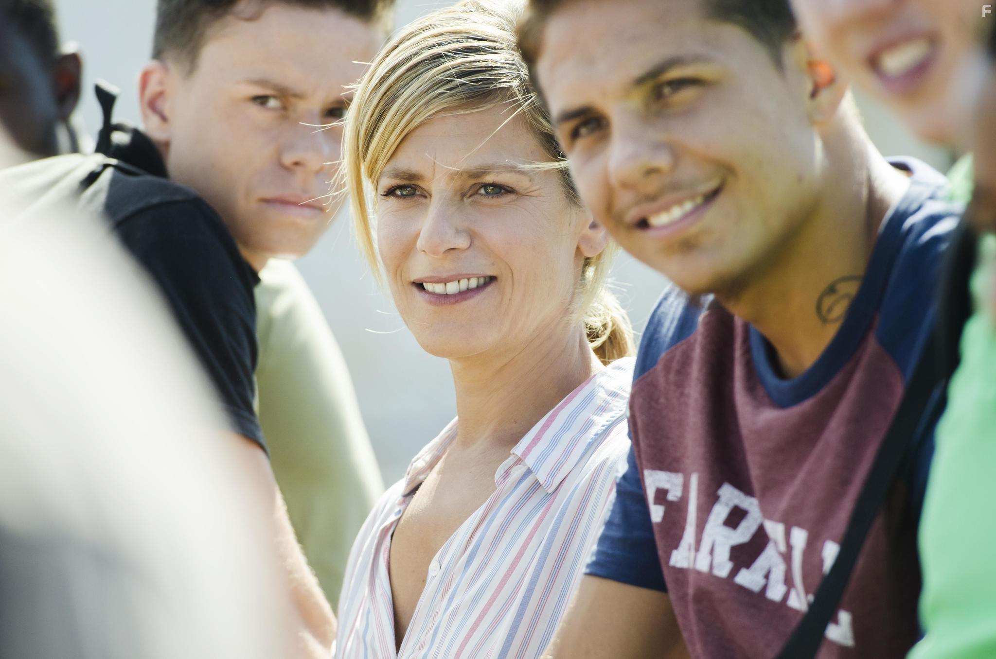 Marina Fos, Matthieu Lucci, and Julien Souve in L'atelier (2017)