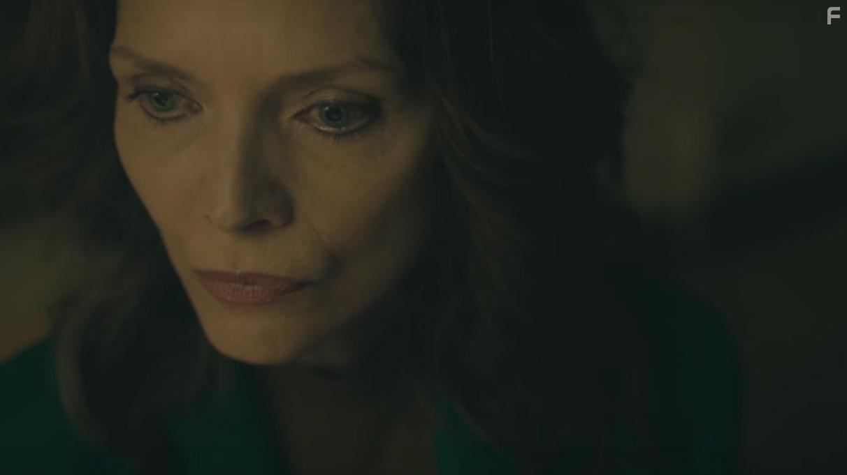 Michelle Pfeiffer in Where Is Kyra? (2017)