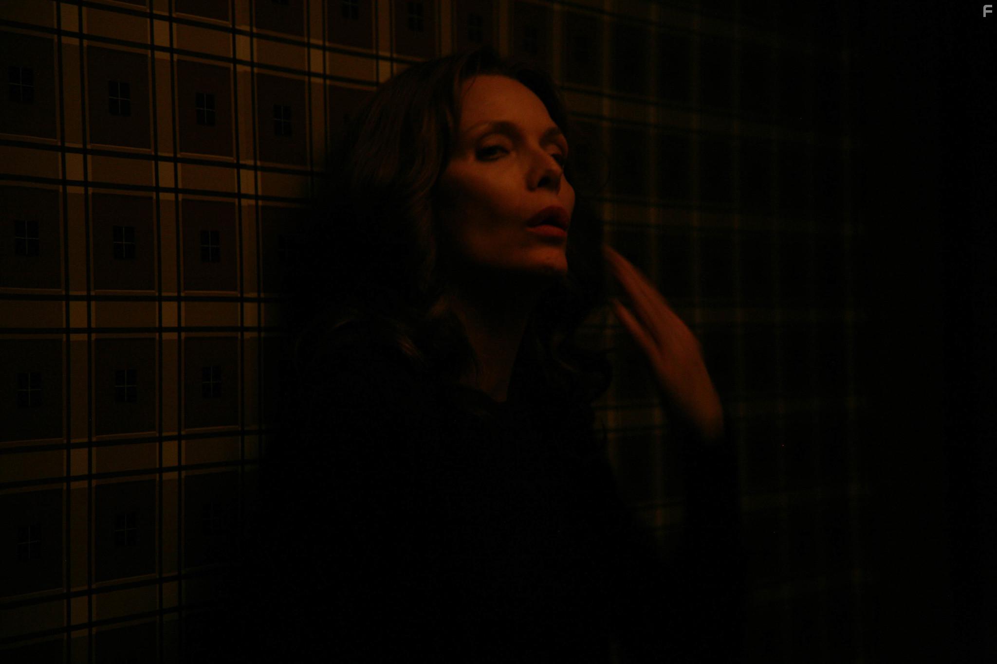 Michelle Pfeiffer in Where Is Kyra? (2017)