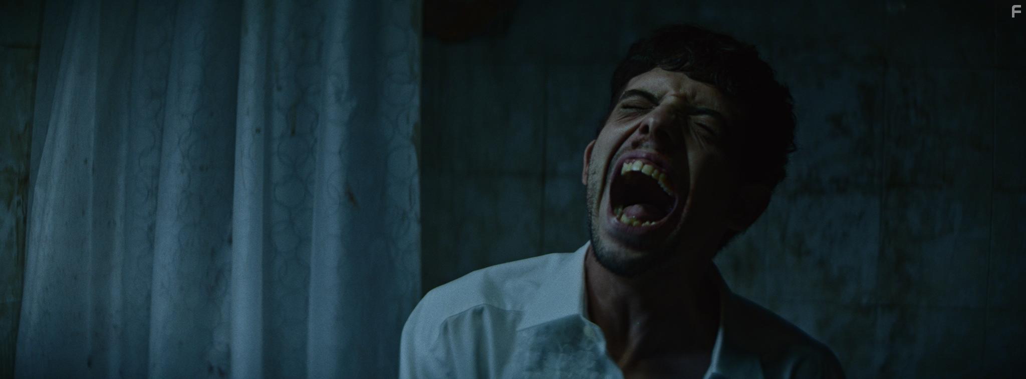 Javier Bdalo in La noche del virgen (2016)