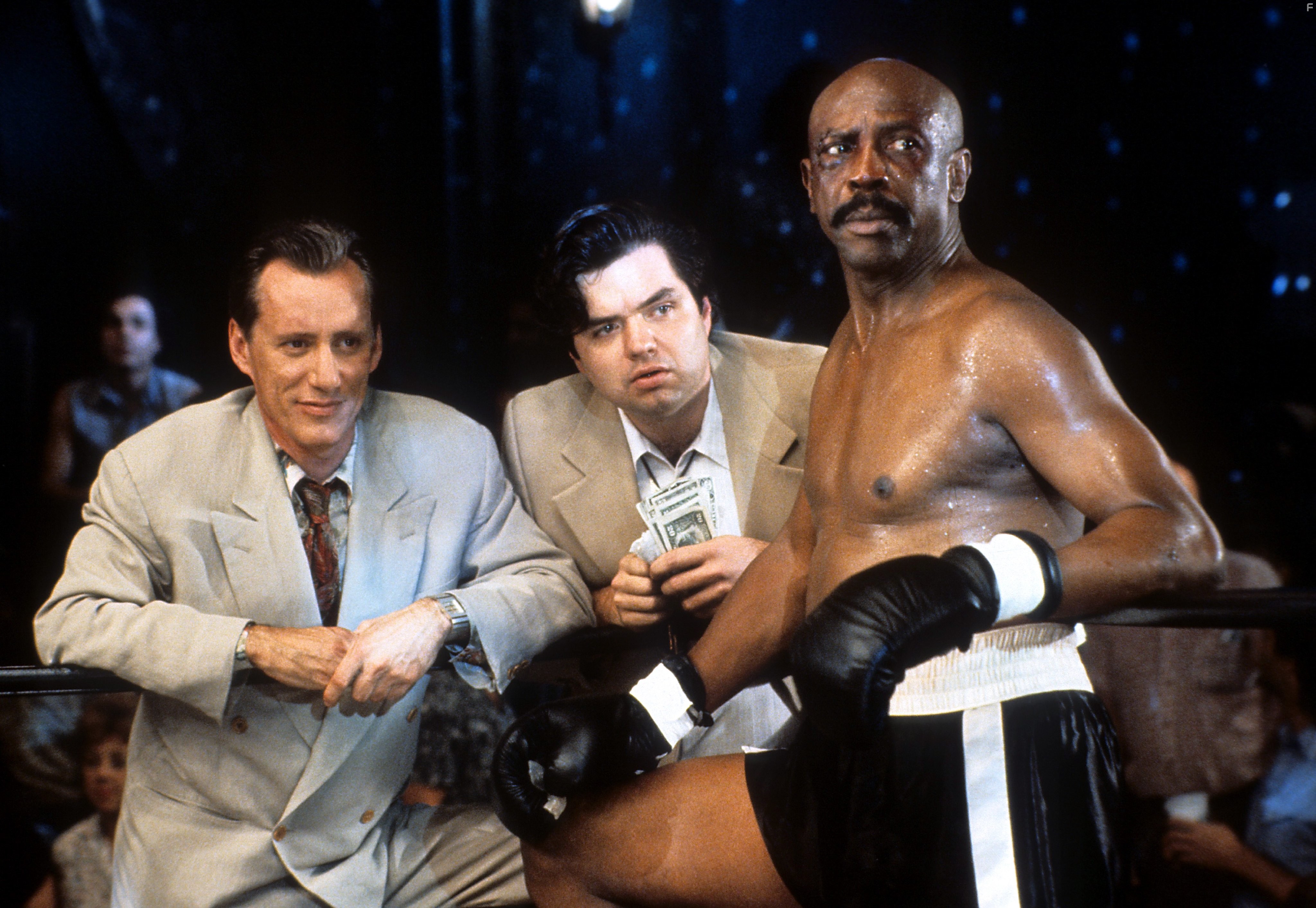 James Woods, Louis Gossett Jr., and Oliver Platt in Поединок в Диггстауне (1992)