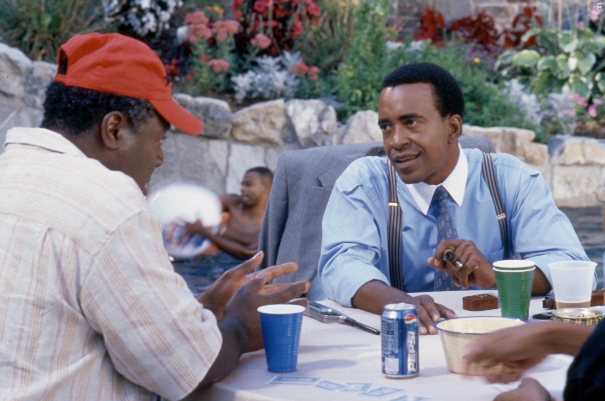 Tim Meadows and Frankie Faison in Шашлык (2004)