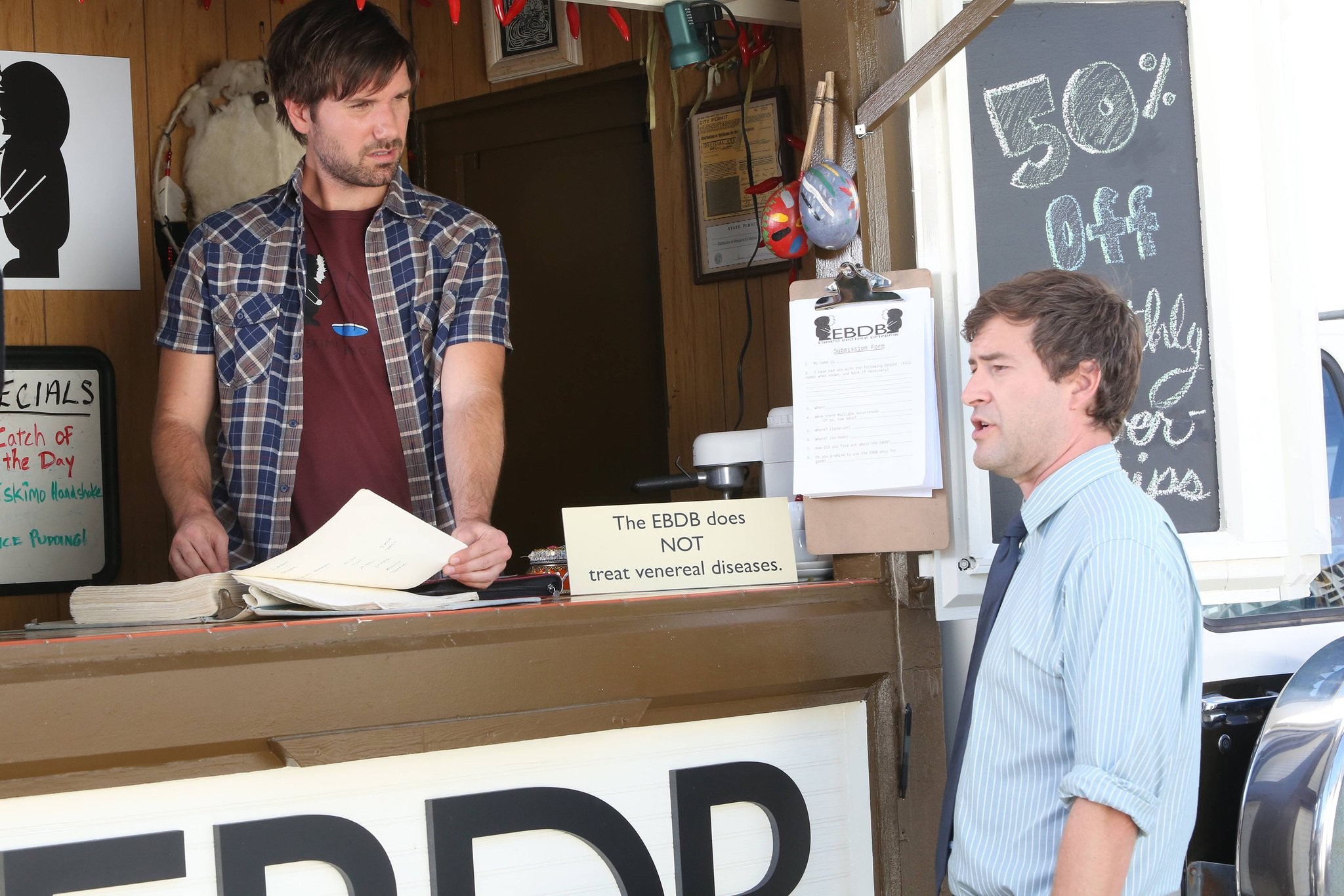 Mark Duplass and Jonathan Lajoie in Лига (2009)
