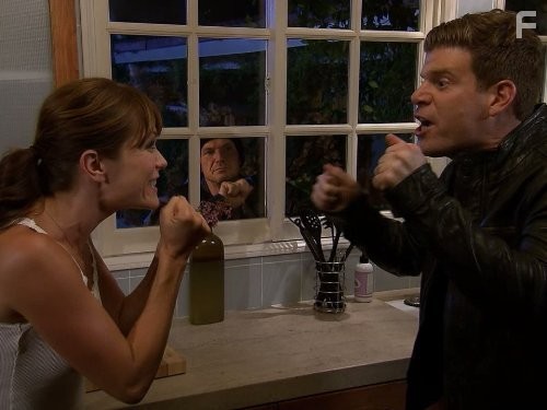 Katie Aselton and Stephen Rannazzisi in Лига (2009)
