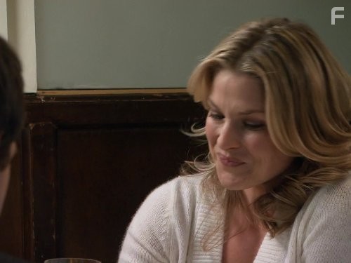 Ali Larter in Лига (2009)