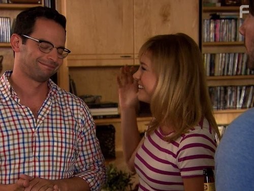 Brie Larson and Nick Kroll in Лига (2009)