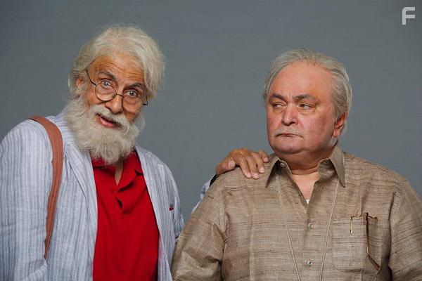 Amitabh Bachchan and Rishi Kapoor in 102 Not Out (2018)