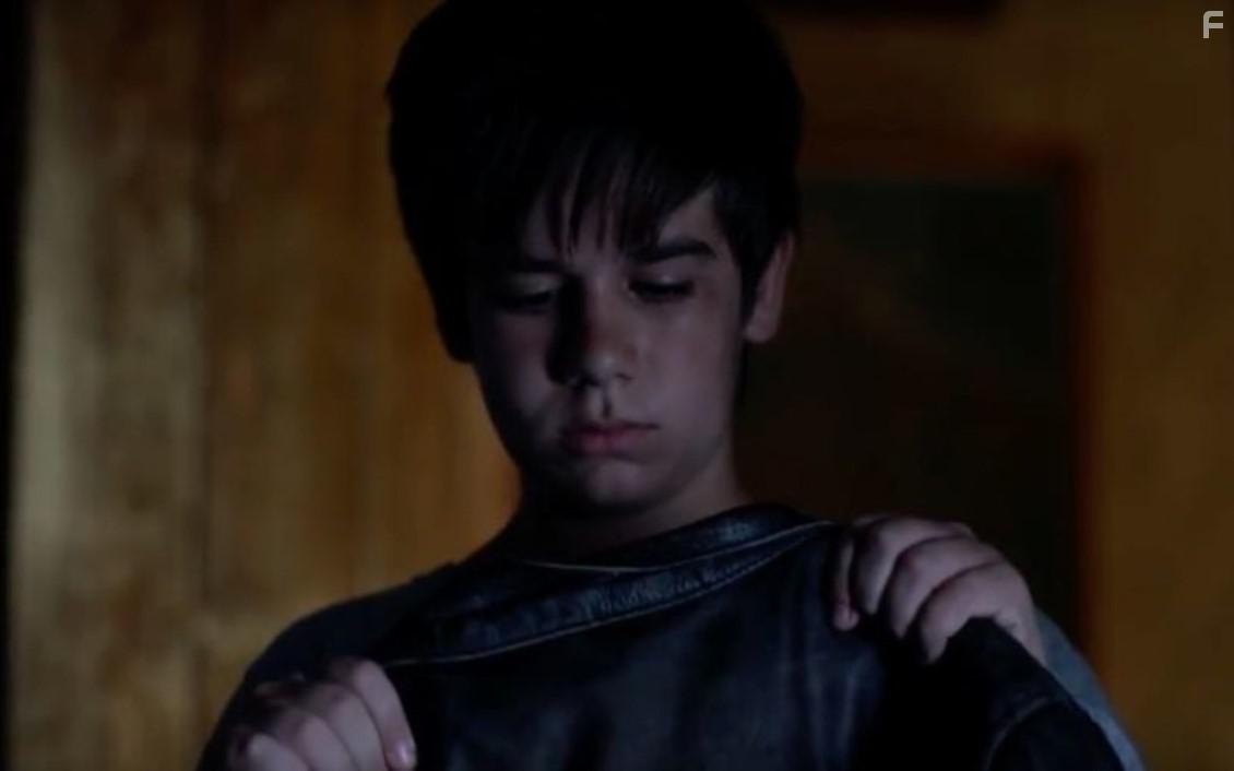 Thiago Rosseti in O Escaravelho do Diabo (2016)