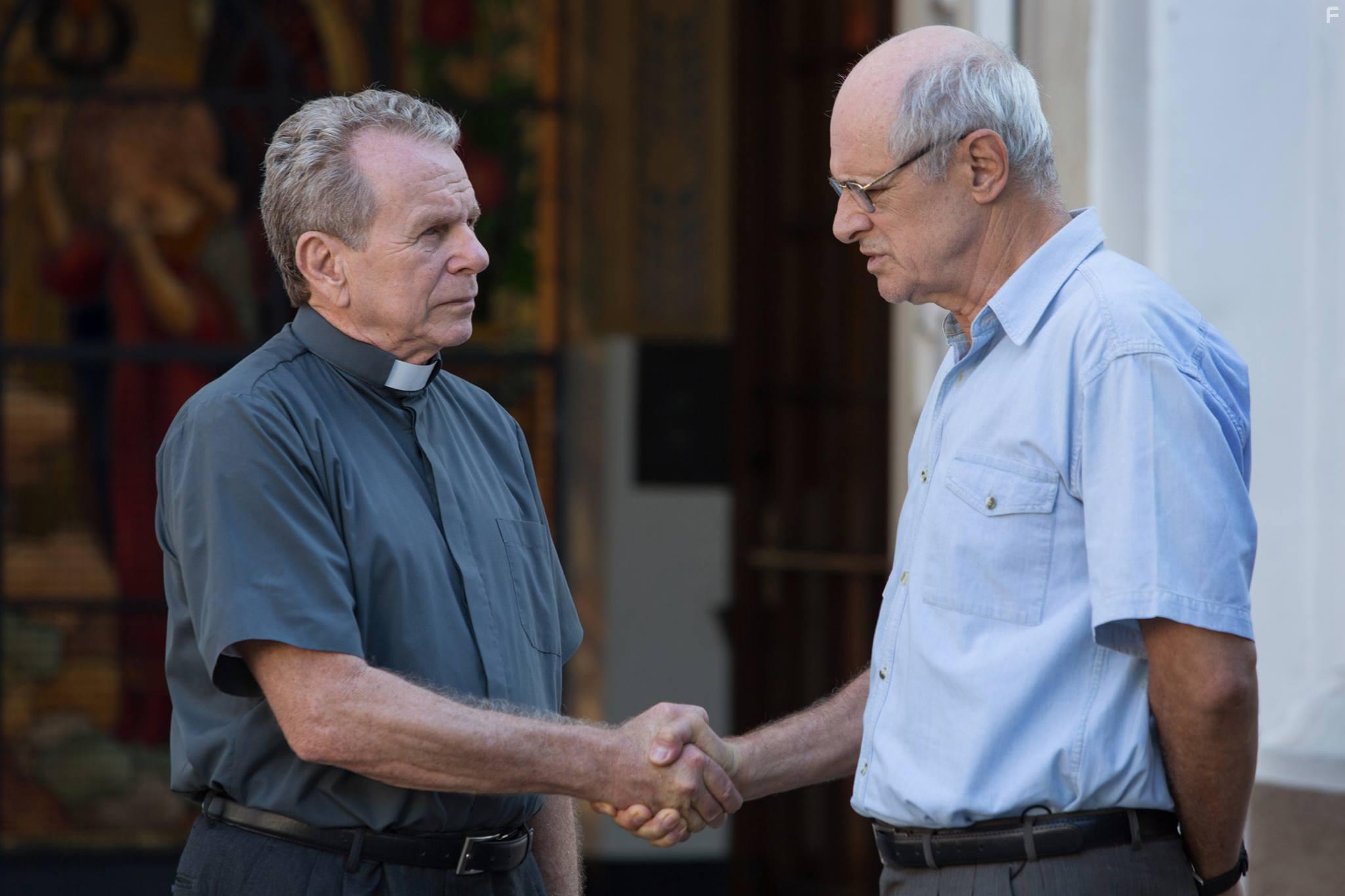 Jonas Bloch and Marcos Caruso in O Escaravelho do Diabo (2016)