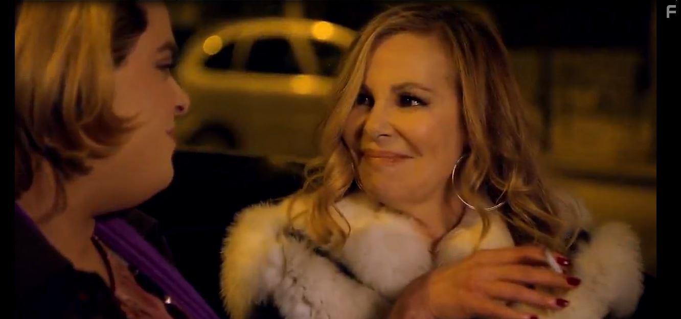 Ana Obregn and Brays Efe in Paquita Salas (2016)