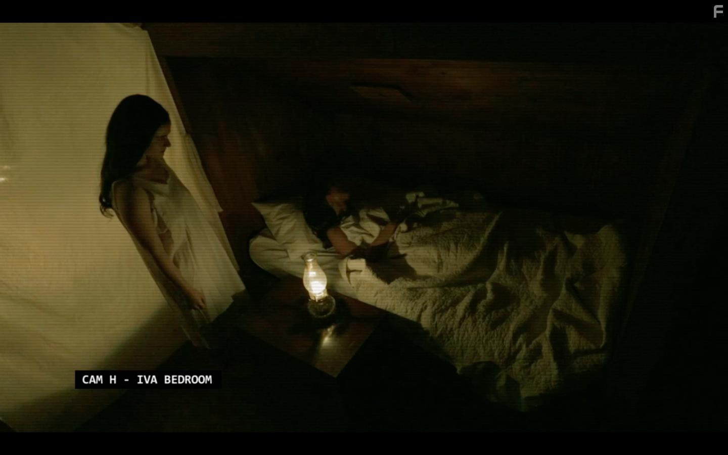 Michelle Young in Amish Witches: The True Story of Holmes County (2016)