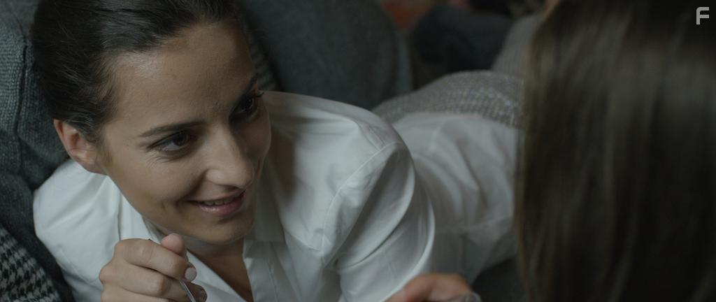 Nathalie J. Cerny in Idle Thoughts (2018)