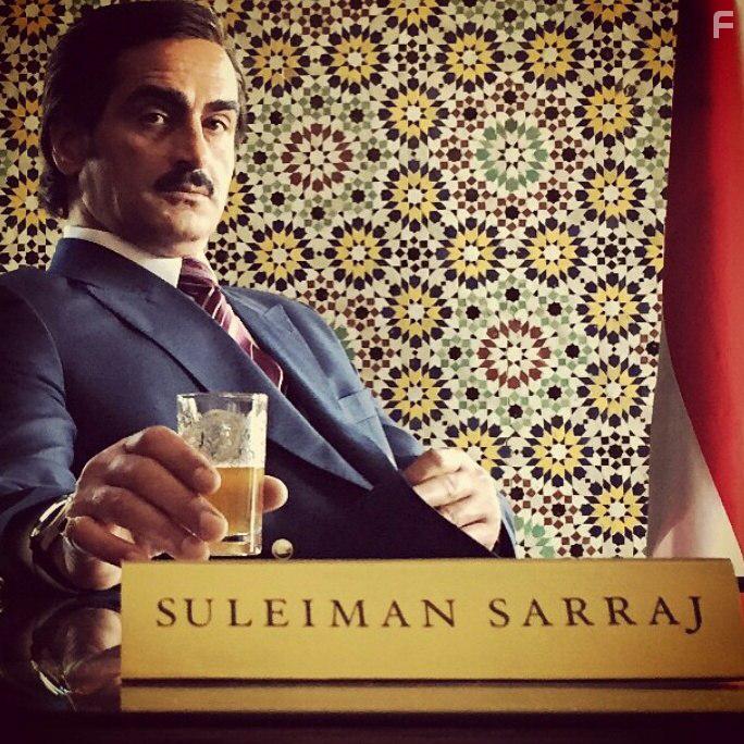 Navid Negahban in Damascus Cover (2017)