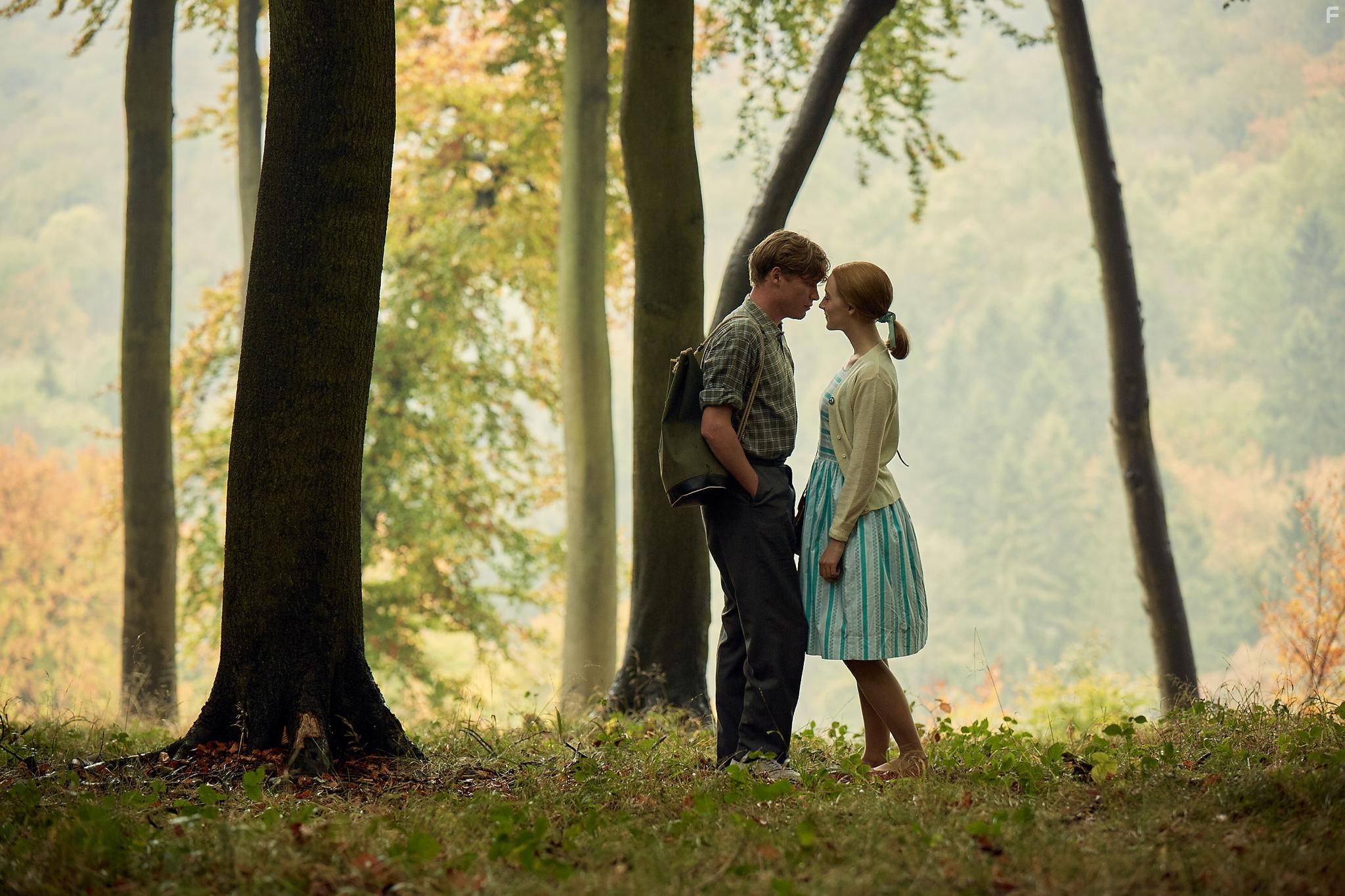 Saoirse Ronan and Billy Howle in On Chesil Beach (2017)
