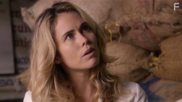 Anna Hutchison in Love & Coffee (2016)