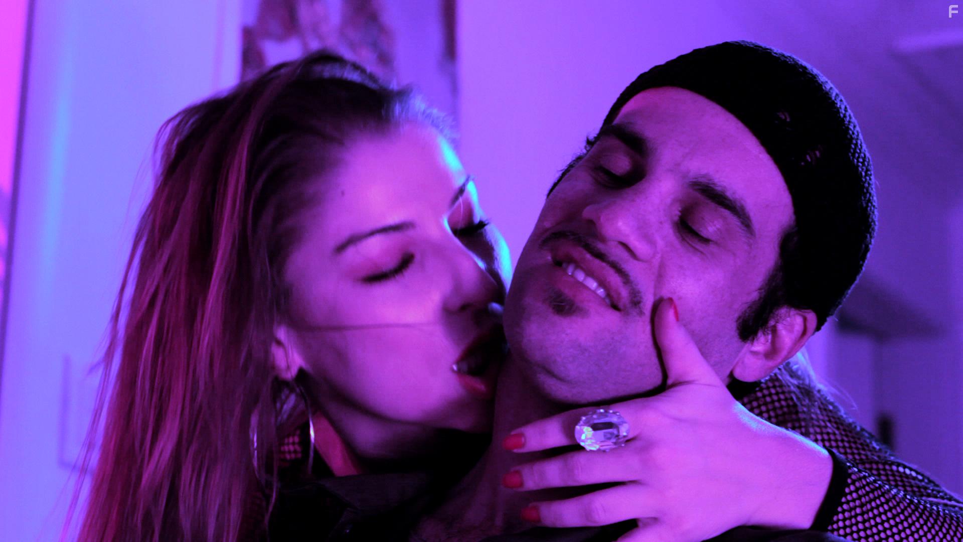 Izzy Martinez and Iustinela Epure in Pussy Kills (2017)