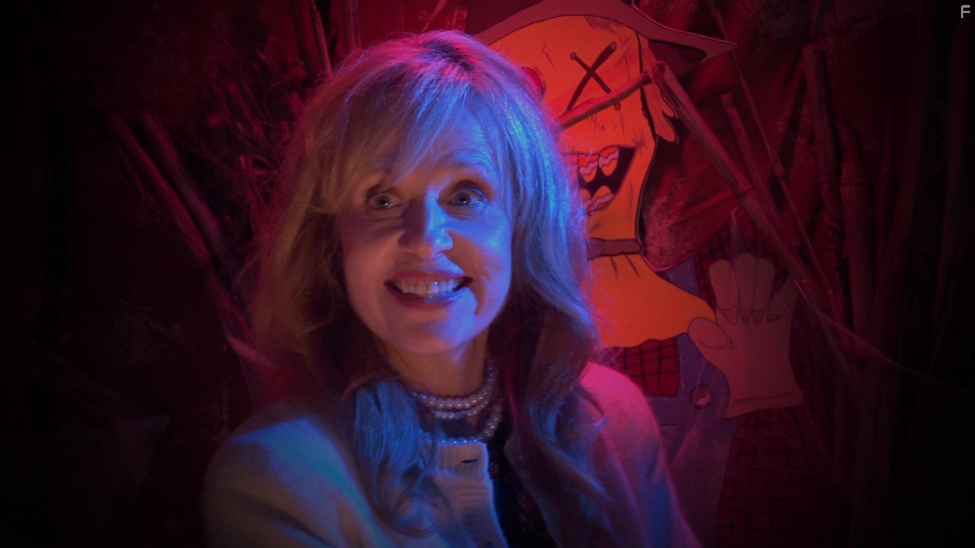 Linnea Quigley in The Barn (2016)