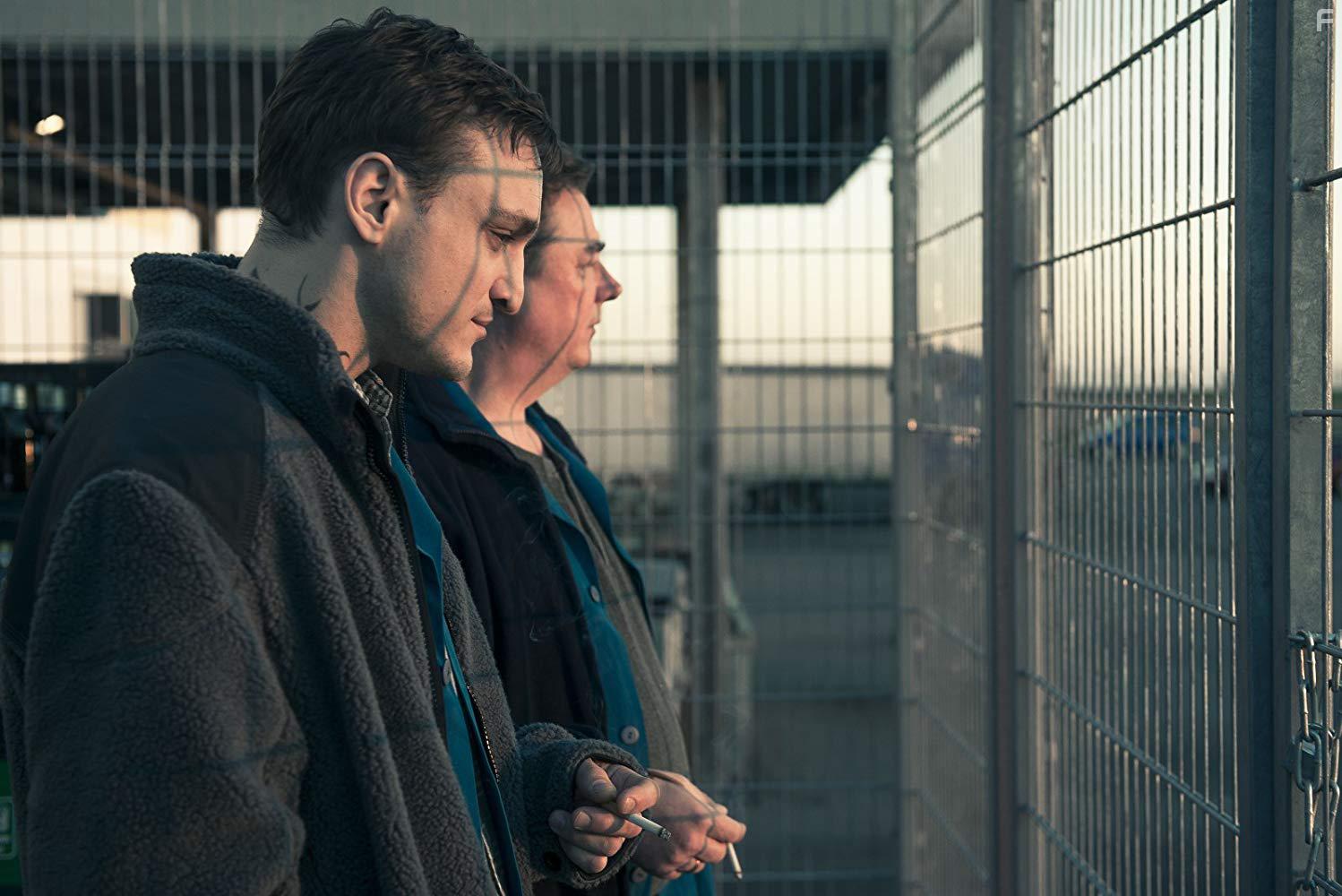 Между рядами