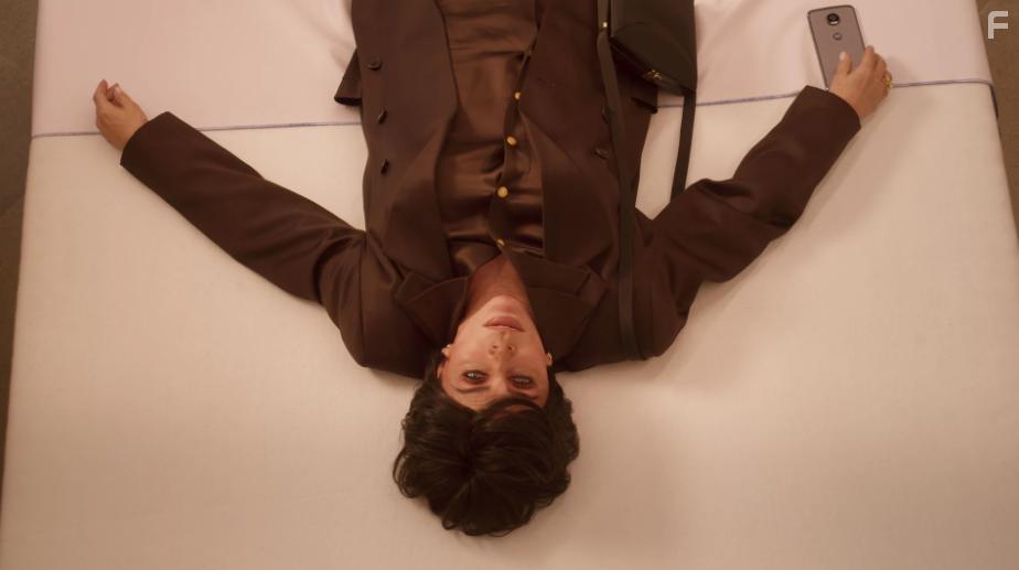 Vernica Castro in La casa de las flores (2018)