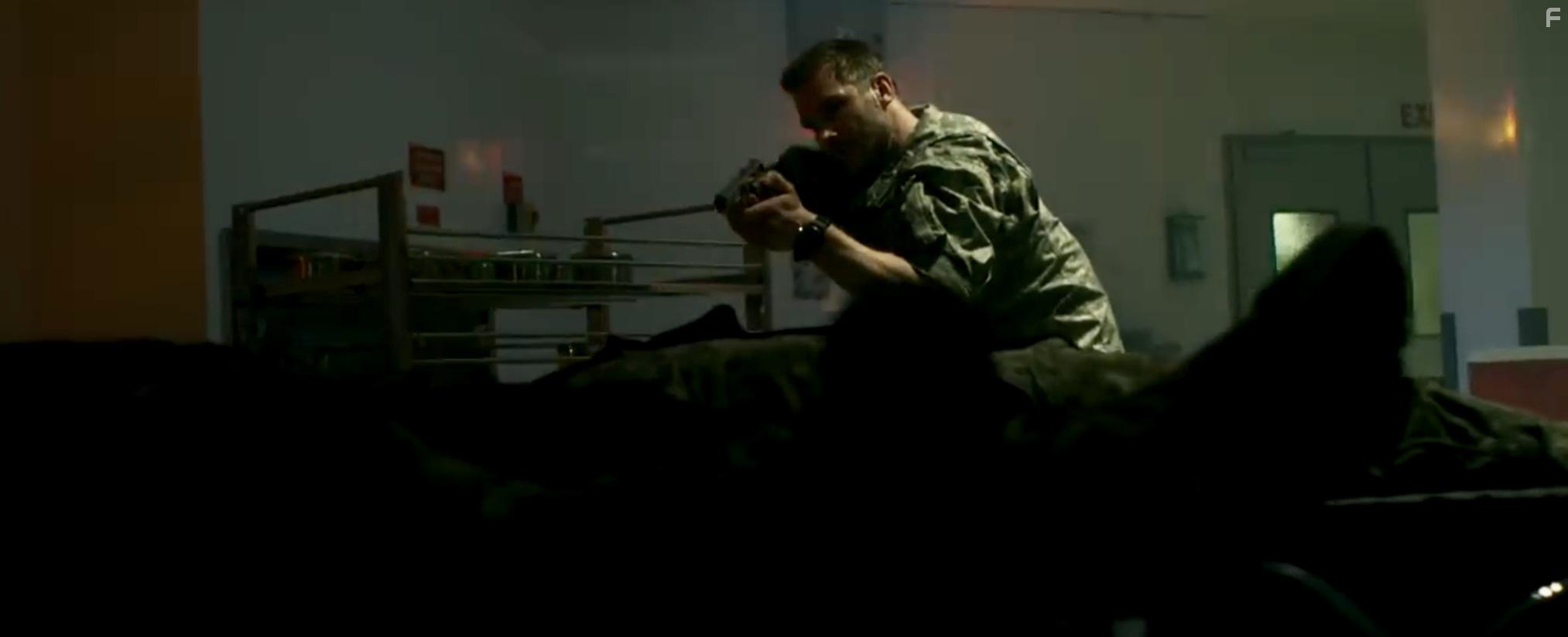 Clive Standen in Patient Zero (2018)