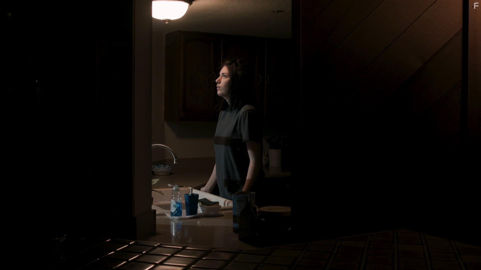 Aiyana Irwin in The October Flowers (2018)