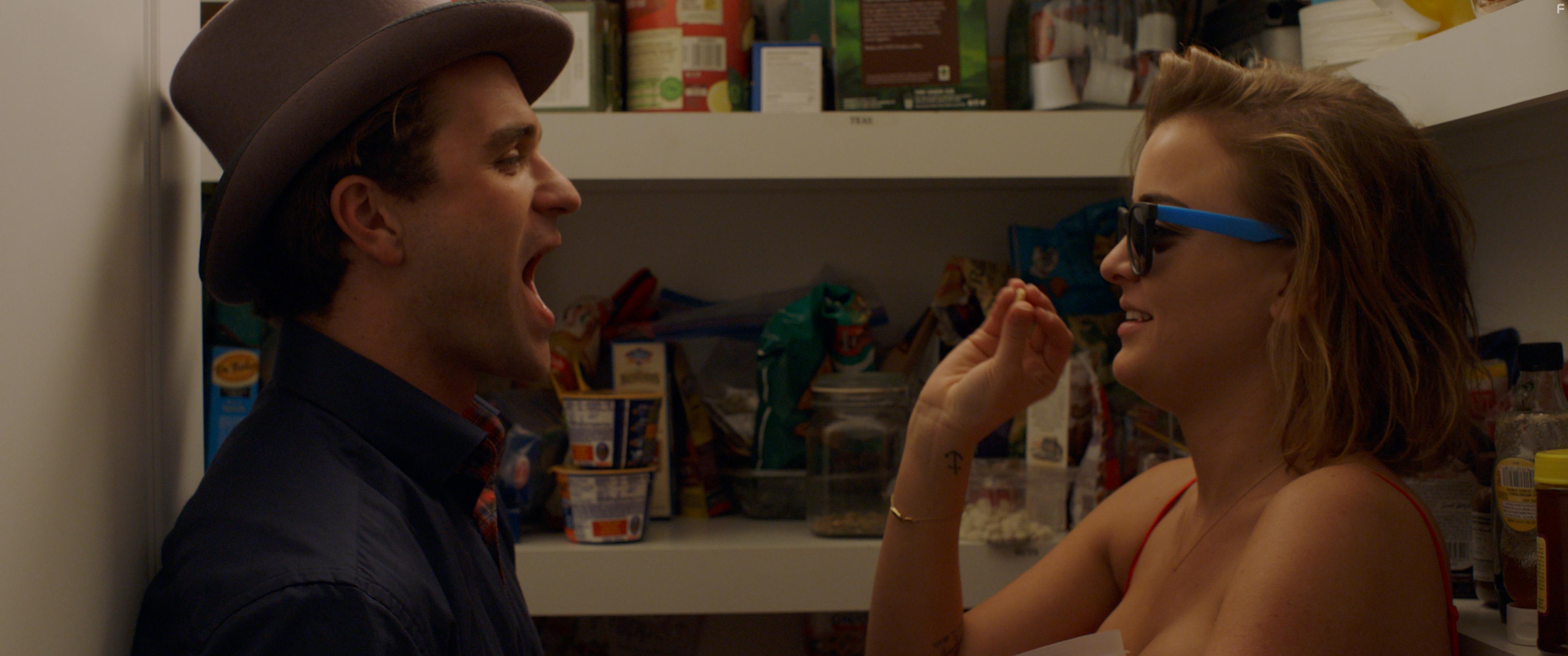 Jordan Hinson and Milo Gibson in Breaking & Exiting (2018)