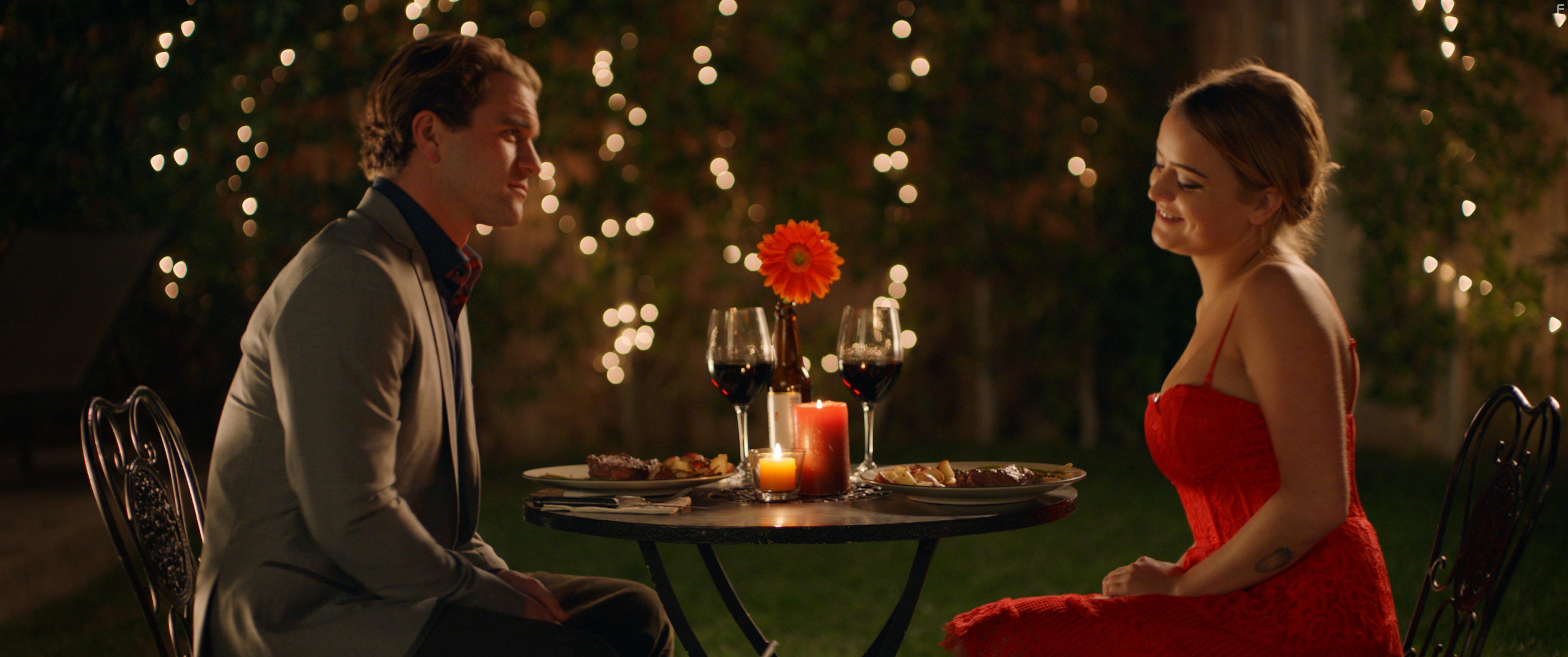 Jordan Hinson and Milo Gibson in Breaking & Exiting (2018)