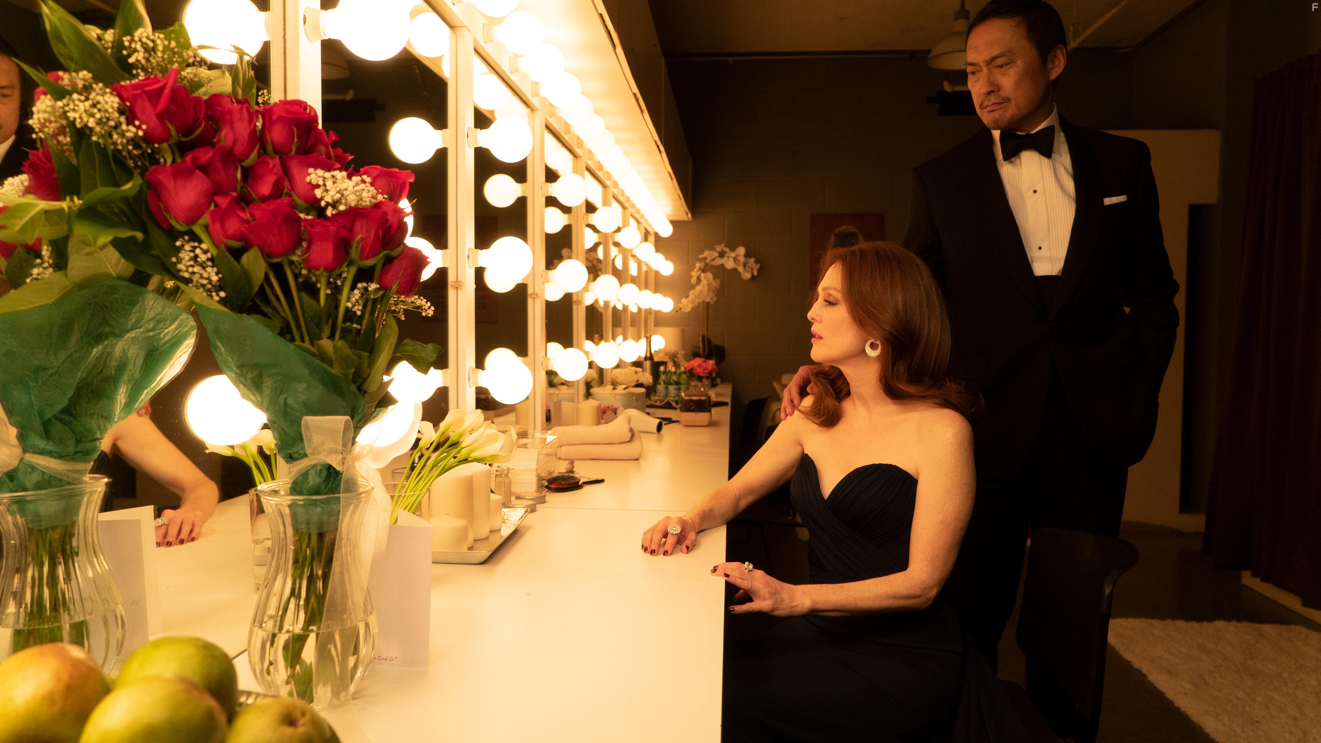 Julianne Moore and Ken Watanabe in Bel Canto (2018)
