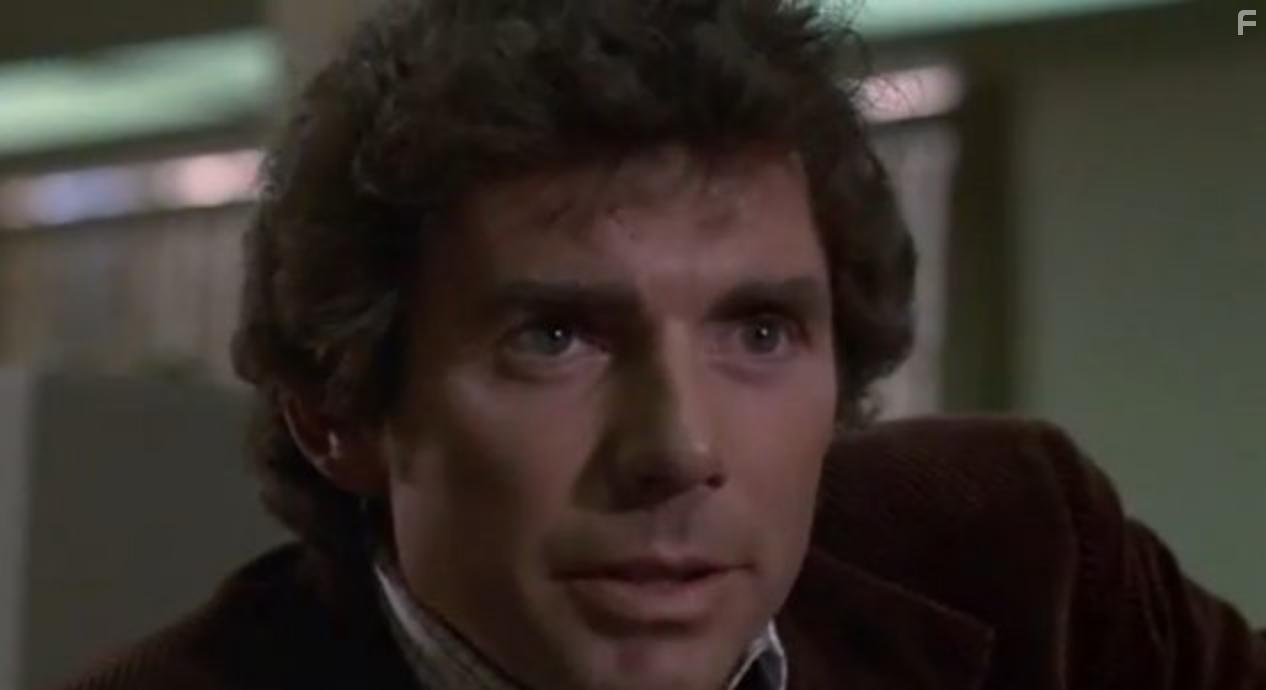 Кто-то наблюдает за мной!