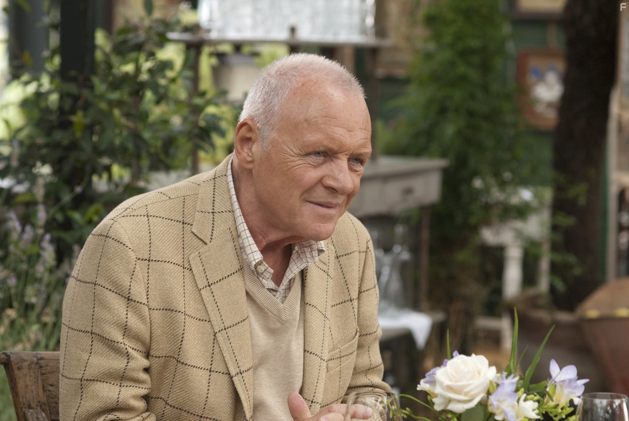 Anthony Hopkins in Ты встретишь таинственного незнакомца (2010)