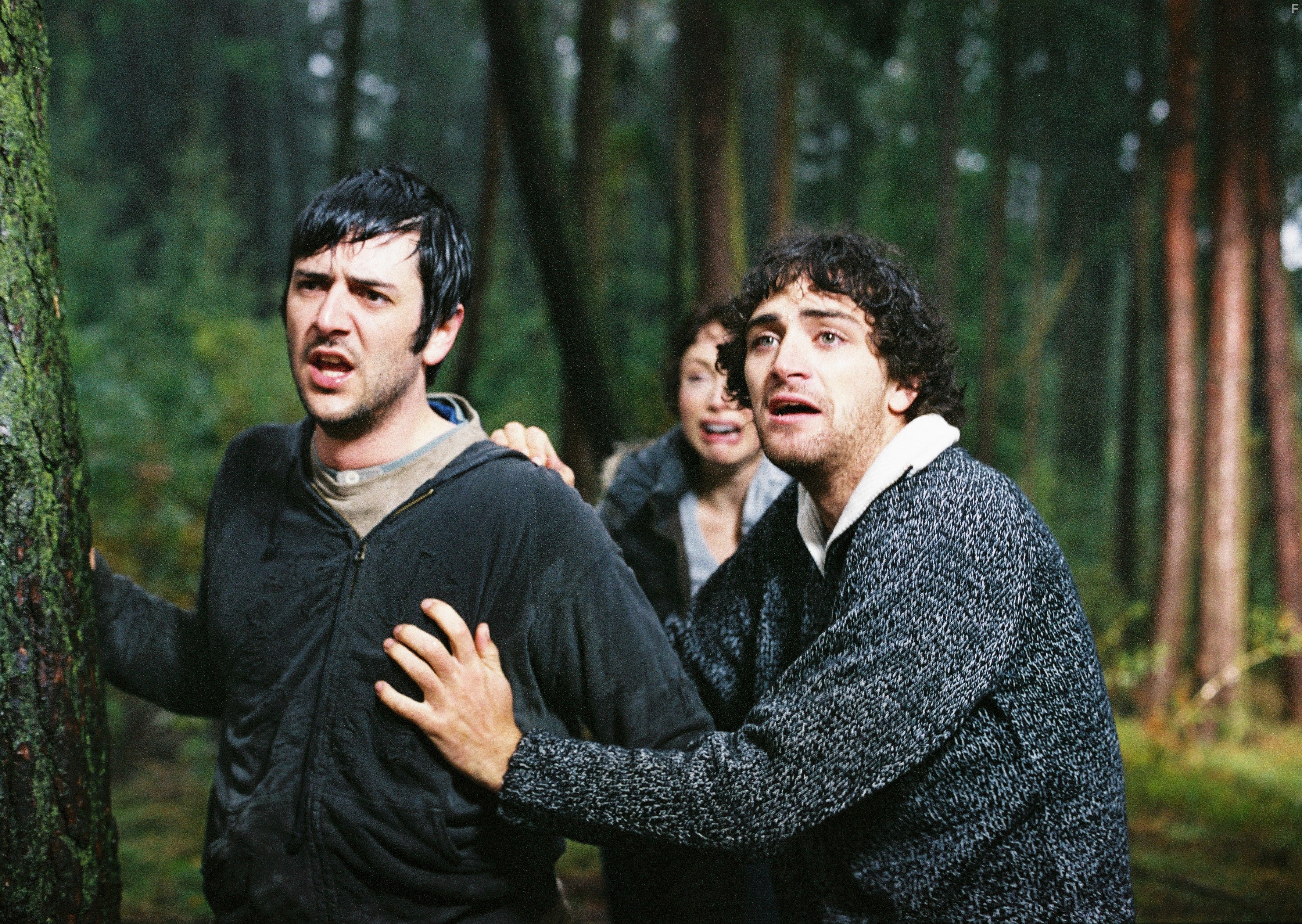 Jeb Beach, Leah Gibson, and Luke Camilleri in The Cycle (2009)