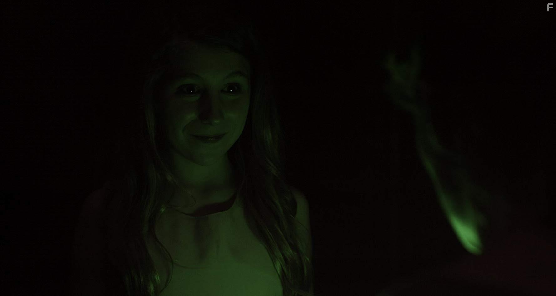 Прячься на свету #1