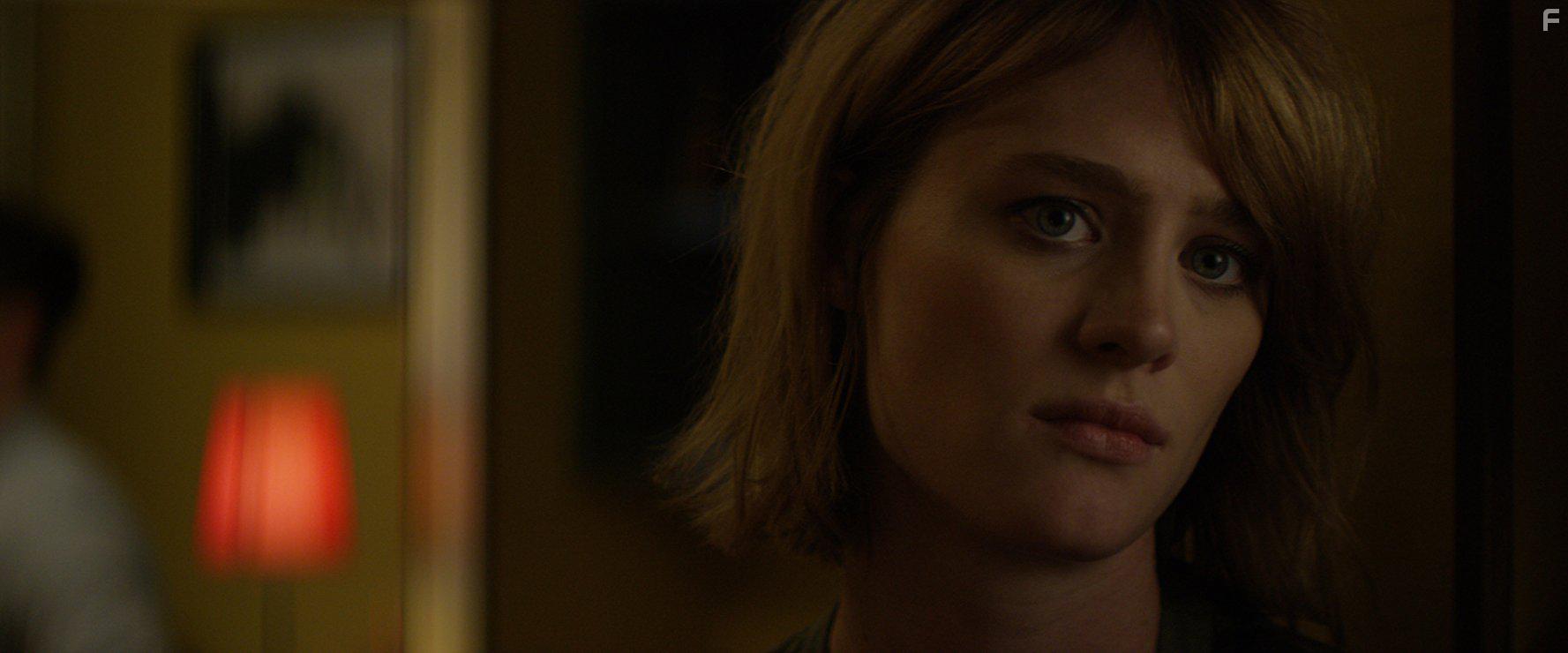 Иззи прётся через город #4