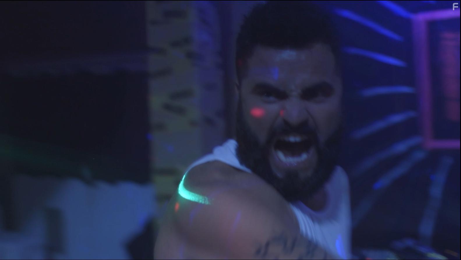 Сэм «Шесть кубиков» #1