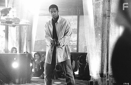 Denzel Washington in Виpтуозность (1995)