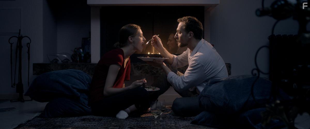 Слоны могут играть в футбол #1