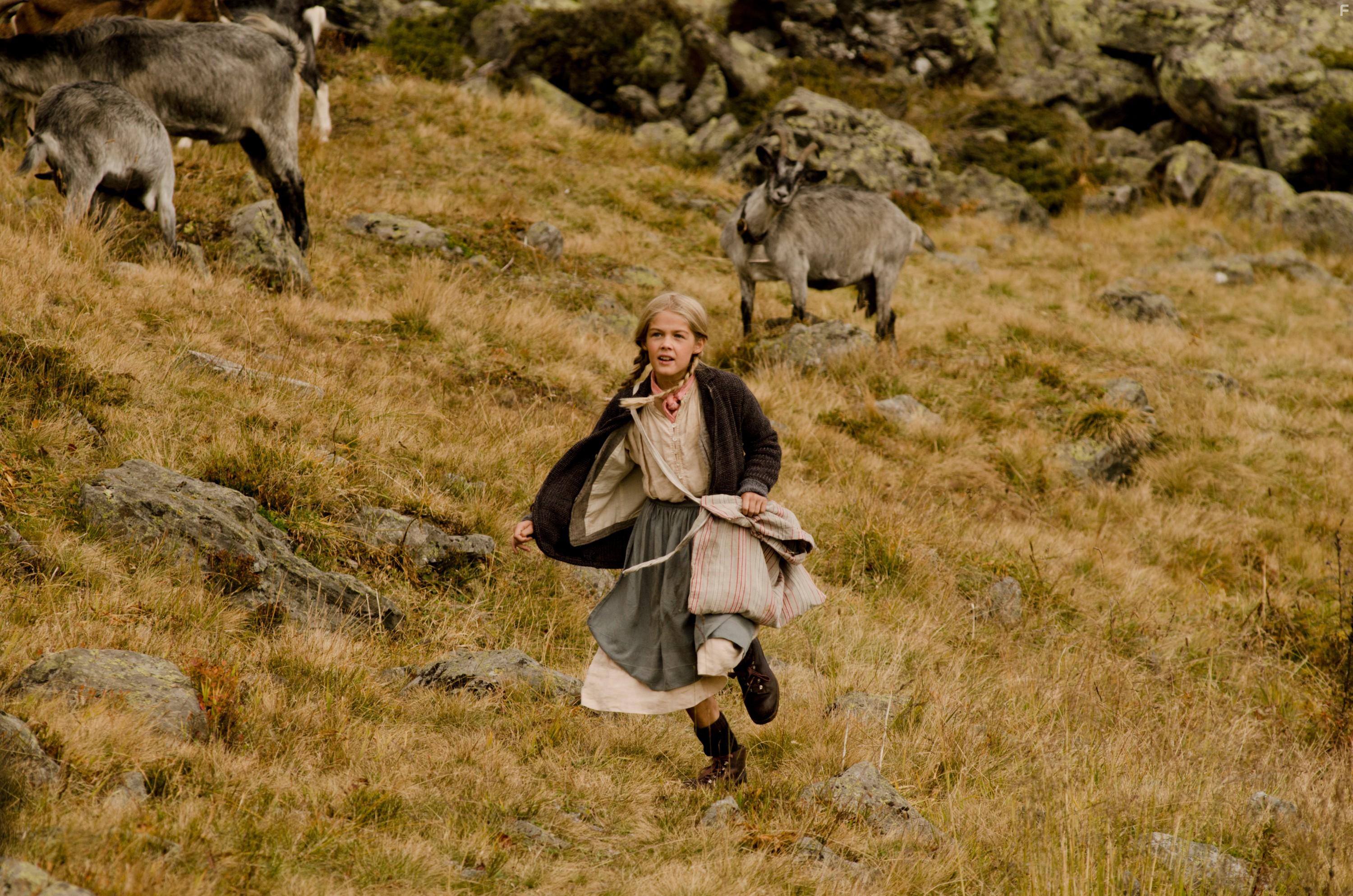 Julia Jeker in Schellen-Ursli (2015)