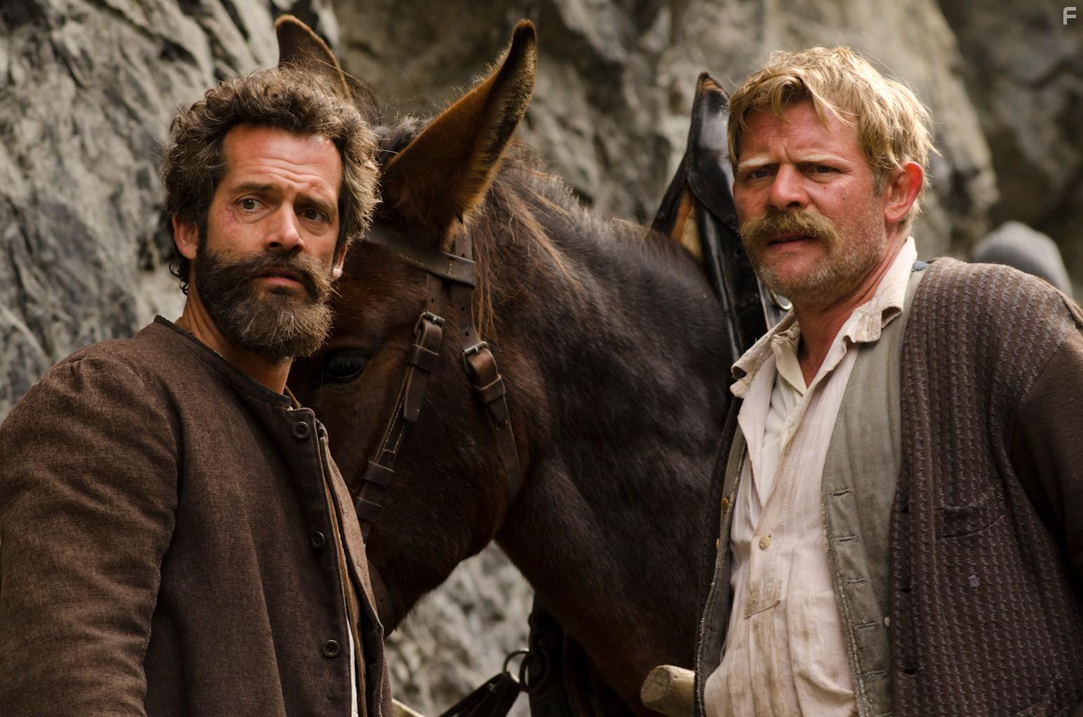 Martin Rapold and Marcus Signer in Schellen-Ursli (2015)