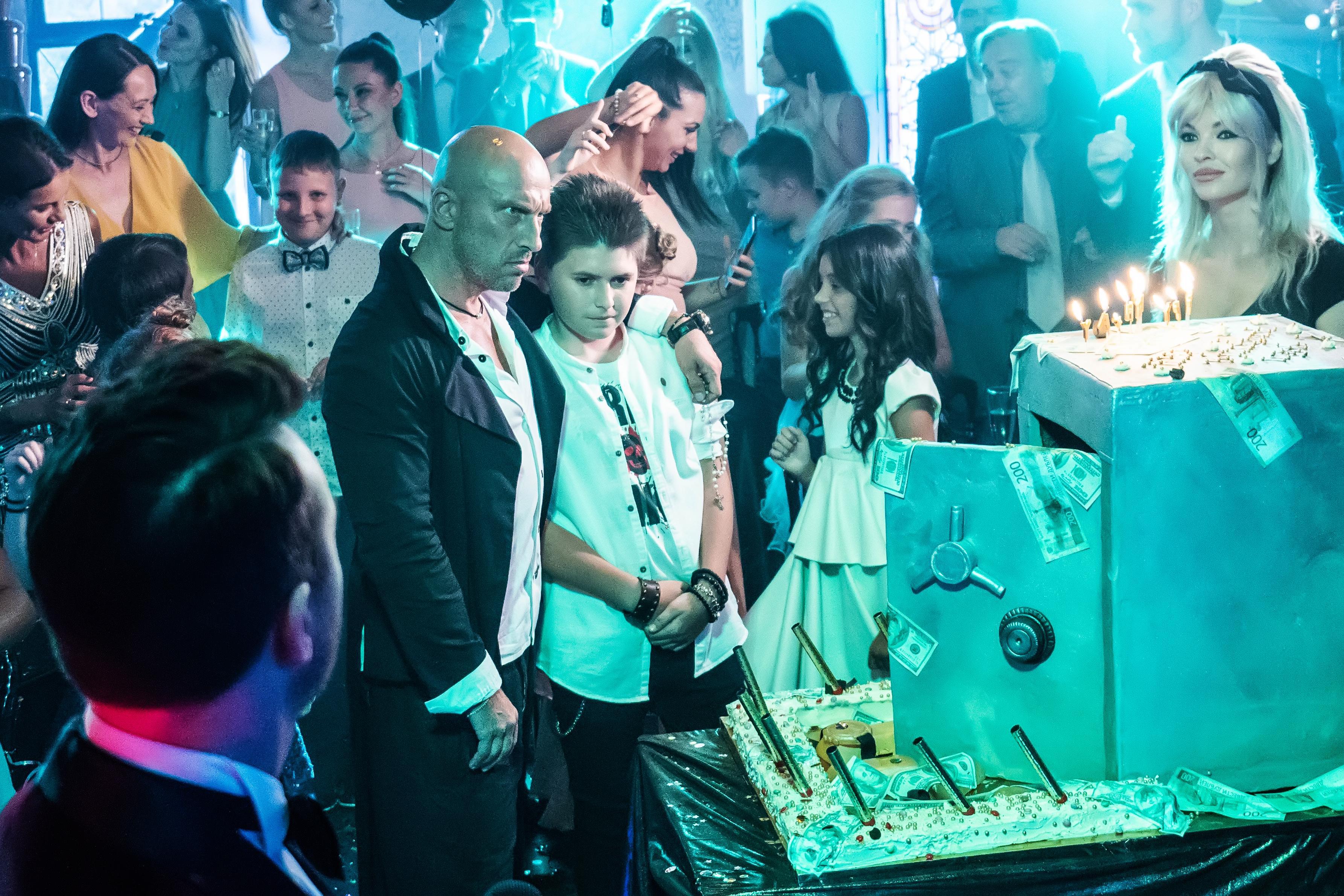 Бабушка легкого поведения 2. Престарелые Мстители #12