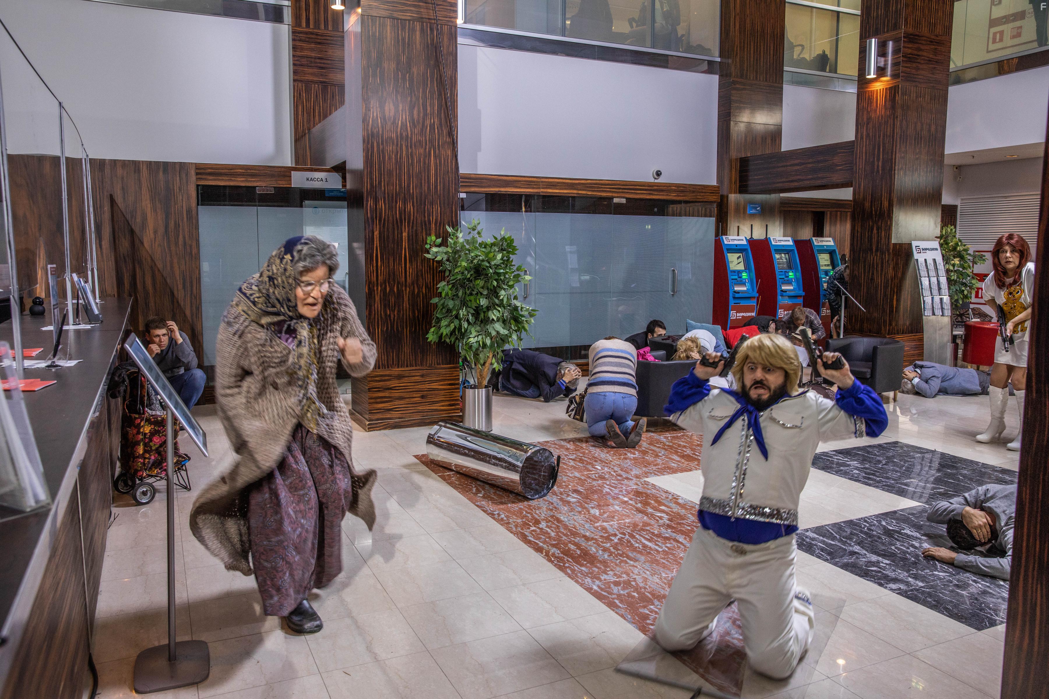 Бабушка легкого поведения 2. Престарелые Мстители #17