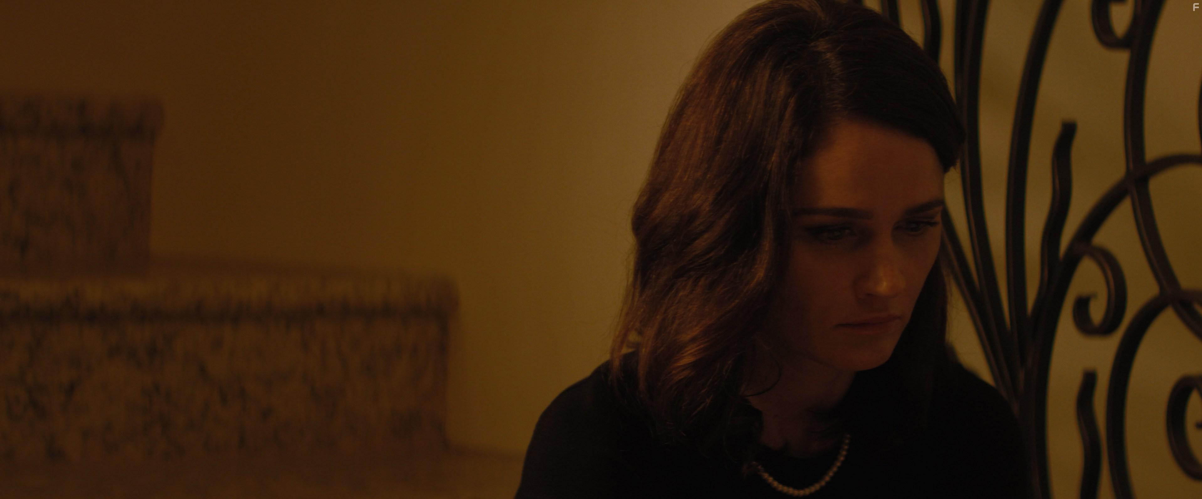 Robin Tunney in Monster Party (2018)