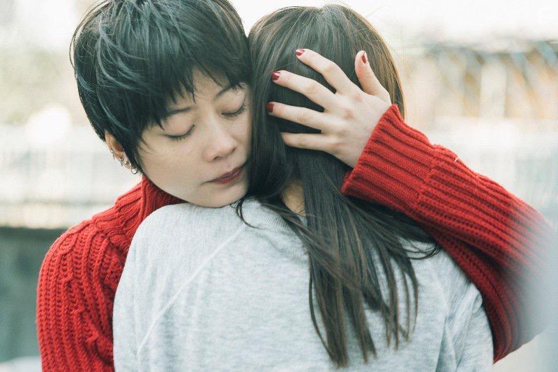 Sumire and Fumi Nikaid in Ribzu ejji (2018)