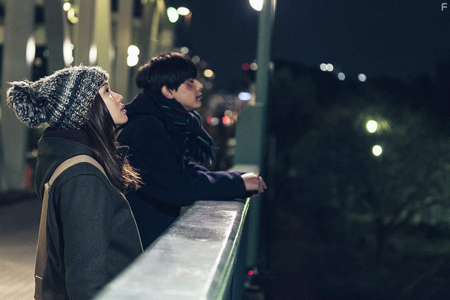 Fumi Nikaid and Ry Yoshizawa in Ribzu ejji (2018)