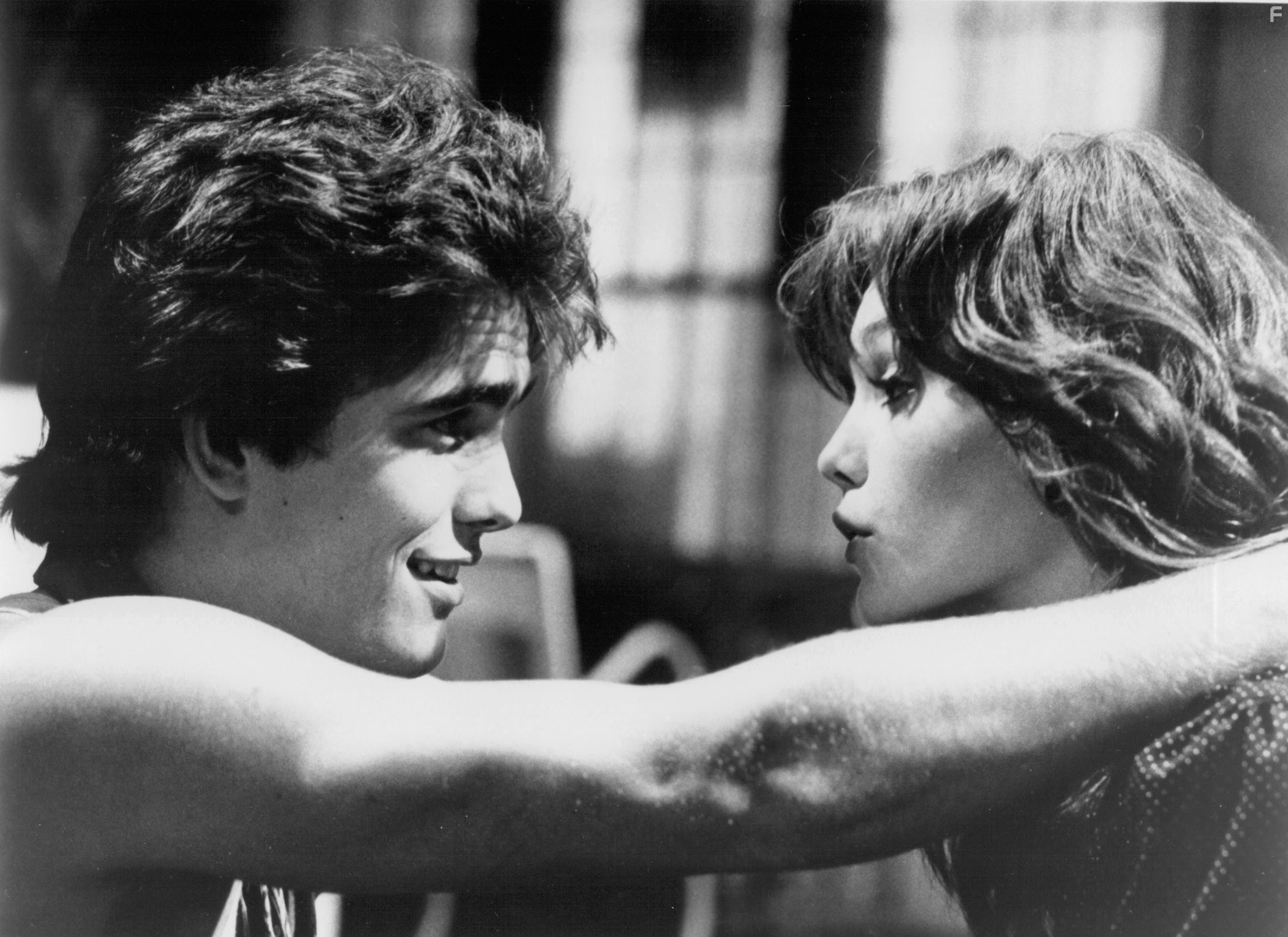 Diane Lane and Matt Dillon in Бойцовая рыбка (1983)