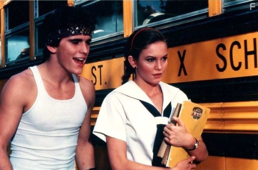 Diane Lane and Matt Dillon in Бойцовая рыбка (1983)