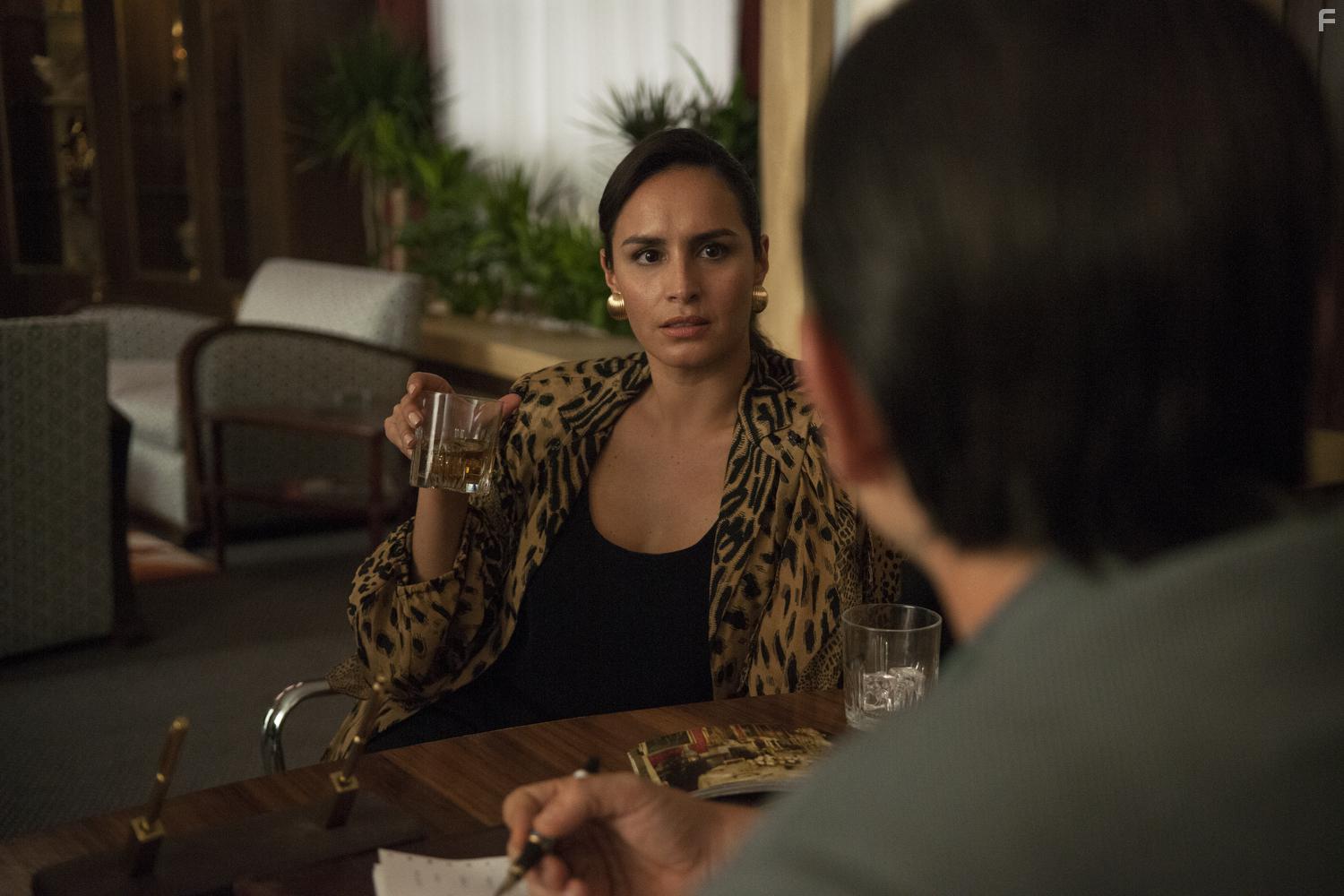 Narcos: Mexico: Episode #1.3 (2018)