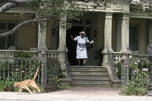 Irma P. Hall in Игры джентльменов (2004)